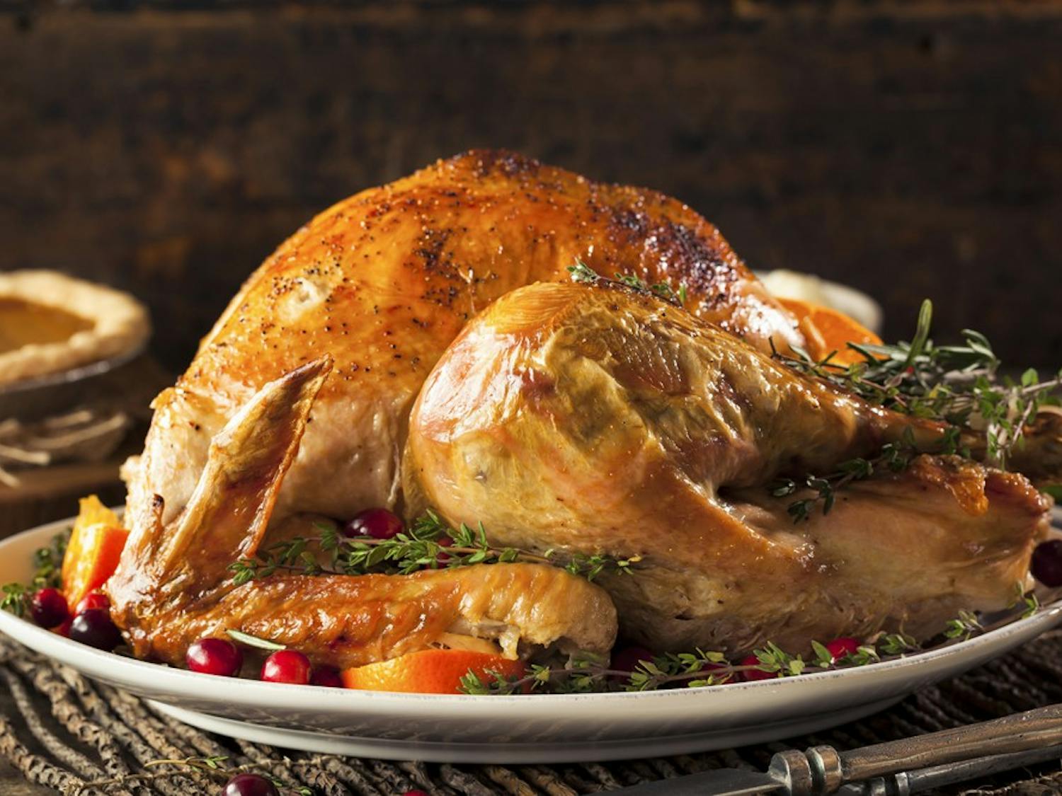 A 15-pound turkey should be enough for 10 people. If your guests prefer more breast meat, buy a larger turkey. They generally have more breast meat. (Dreamstime/TNS)