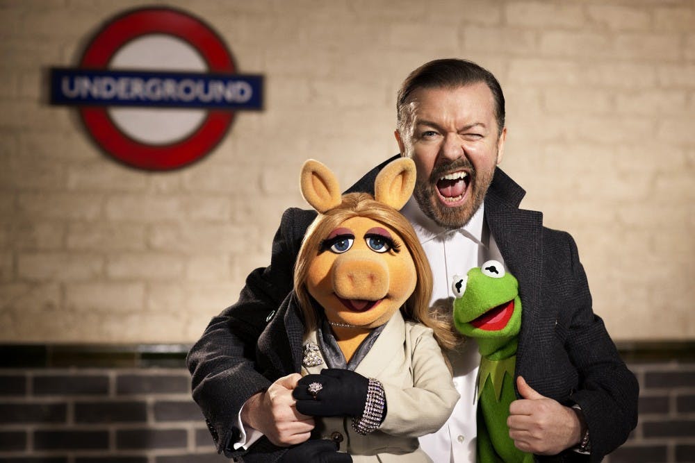 Ricky Gervais joins Miss Piggy and Kermit in &quot;Muppets Most Wanted&quot; (Greg Williams/Disney/MCT)