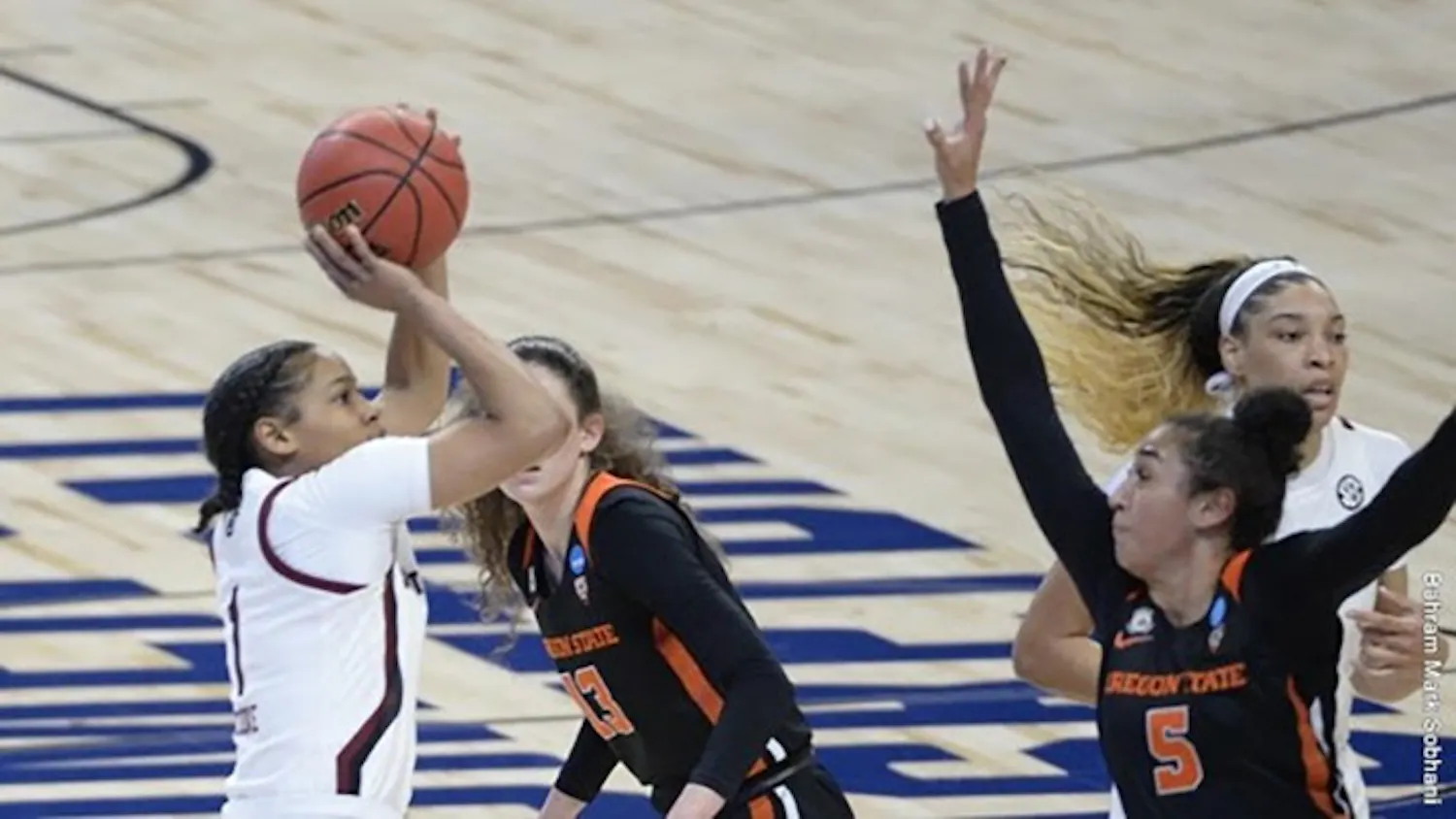 Sophomore guard Zia Cooke prepares to shoot the ball against Oregon State. South Carolina beat Oregon State 59-42.