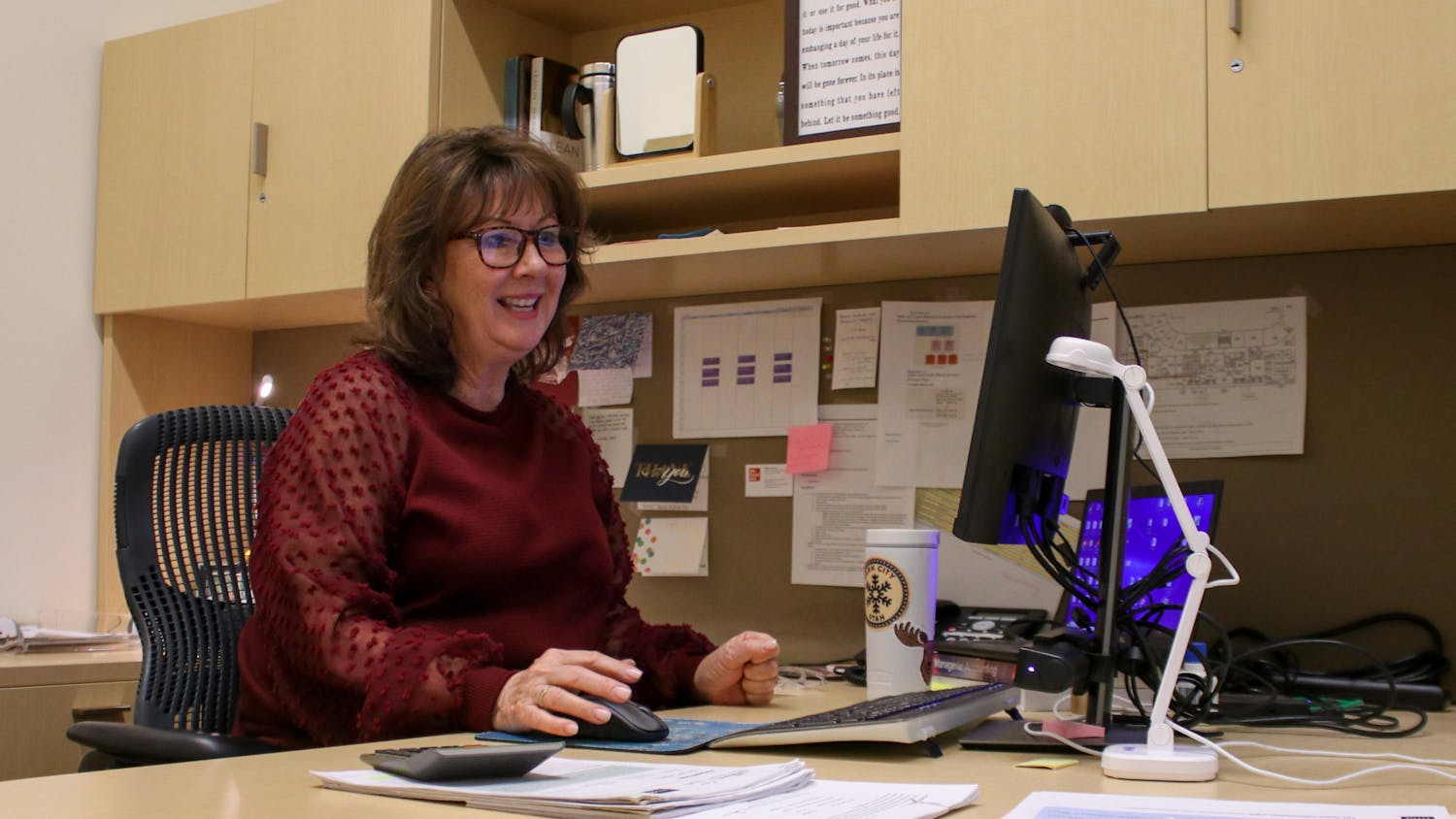 Miriam Shealy greets her online business class on Nov. 21, 2022. Professor Shealy is an alumna of USC's Darla Moore School of Business. Today she takes advantage of the online format of her class, helping college students of all ages recieve a strong business education.