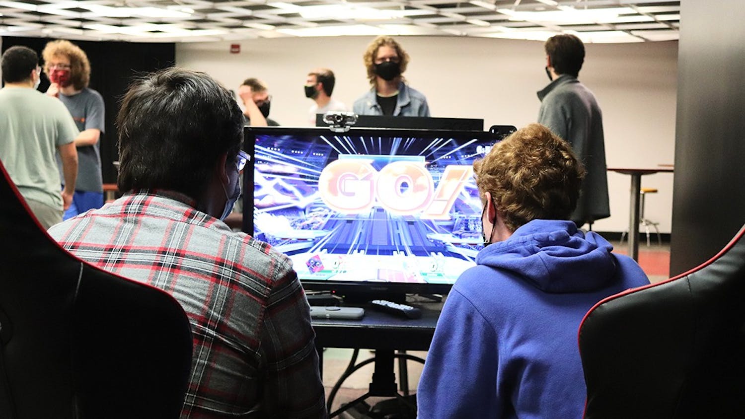 The USC Smash Club hosts weekly tournaments, where members play Super Smash Bros. Ultimate on the Nintendo Switch. Members bring their own televisions and game consoles to play matches on, and members of the audience commentate the matches.