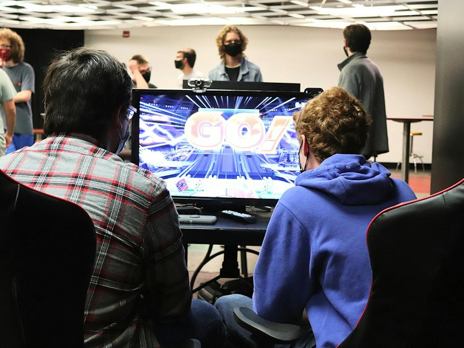 The USC Smash Club hosts weekly tournaments, where members play Super Smash Bros. Ultimate on the Nintendo Switch. Members bring their own televisions and game consoles to play matches on, and members of the audience commentate the matches.