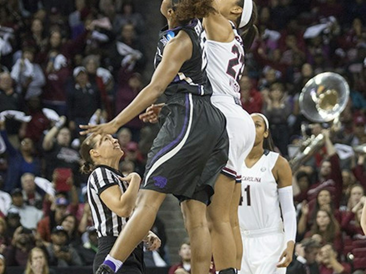 Women's basketball won against Kansas State Wildcats on Sunday, March 20, 2016. Final score: Gamecocks 73, Wildcats 47. The win sends the Gamecocks to the Sweet 16 which will be hosted in Sioux Falls, South Dakota. 