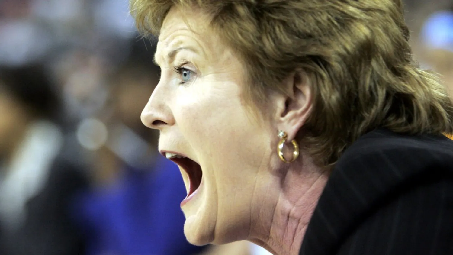 UT coach Pat Summitt encourages her team during their NCAA Women's final four tournament game with MSU in Indianapolis, Indiana, on Sunday, April 3, 2005 in Indianapolis, Ind. (Matt Detrich/Indianapolis Star/TNS)