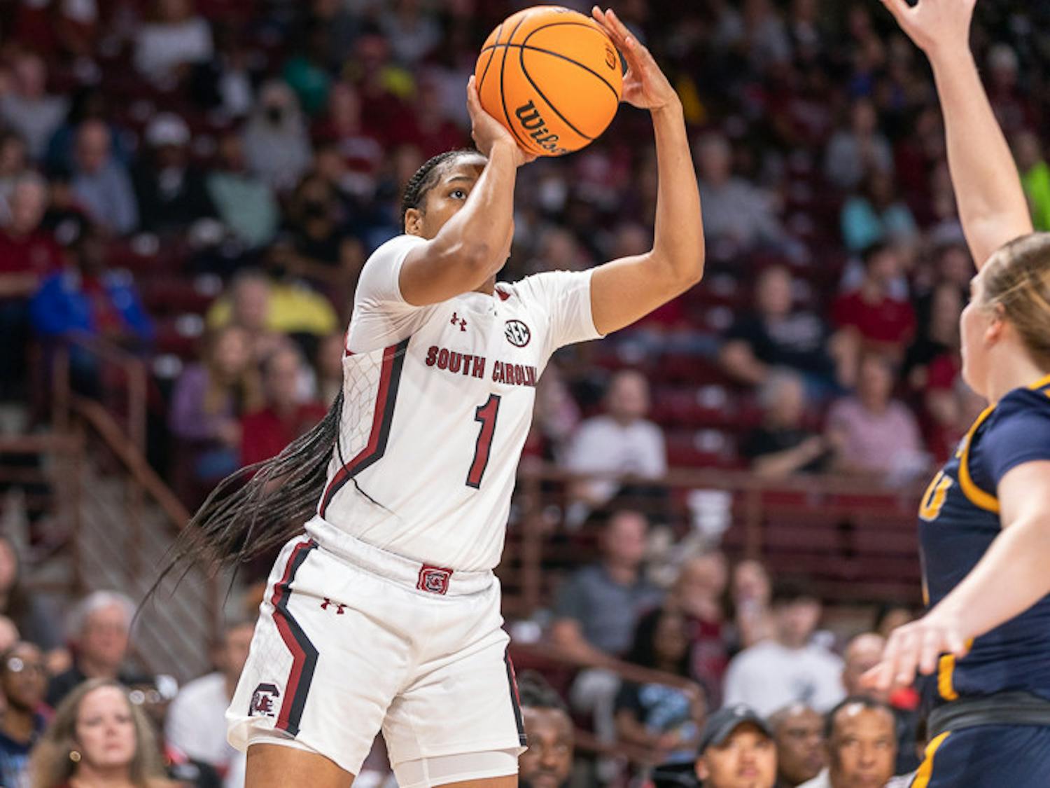 FILE— Senior guard Zia Cooke gets open for the jump shot during the South Carolina game versus East Tennessee State on Nov. 7, 2022.&nbsp;
