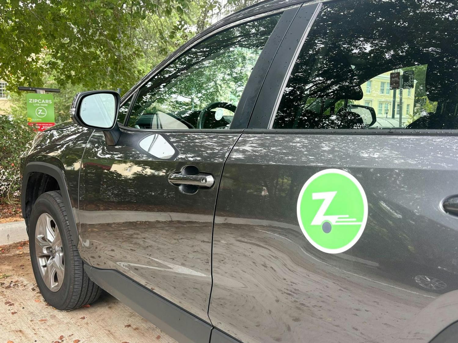 A Zipcar rental car parked next to Russell House on Sept. 29, 2025. Zipcars are available for USC students to rent and are located near numerous destinations around campus, including Russell House, Campus Village, Capstone House and 650 Lincoln.