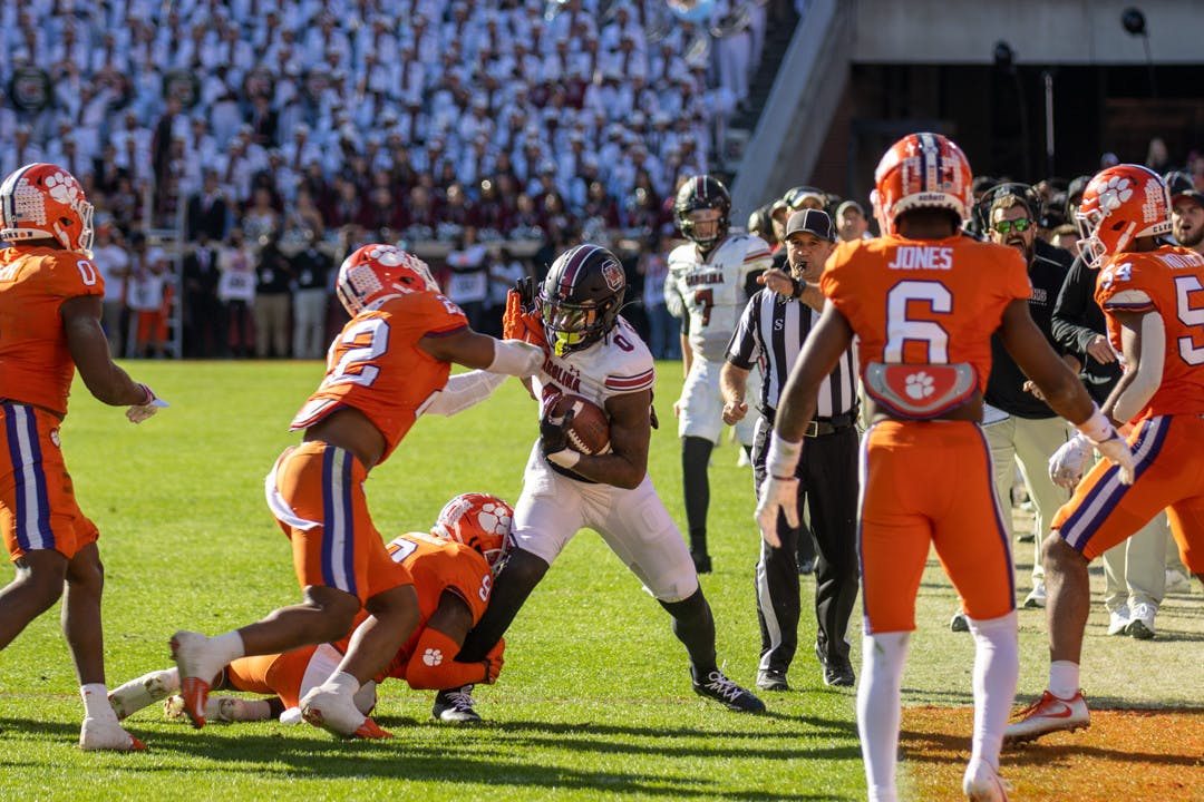 Analysis: Gamecocks’ Air Attack Lifts Team To 31-30 Palmetto Bowl Upset ...