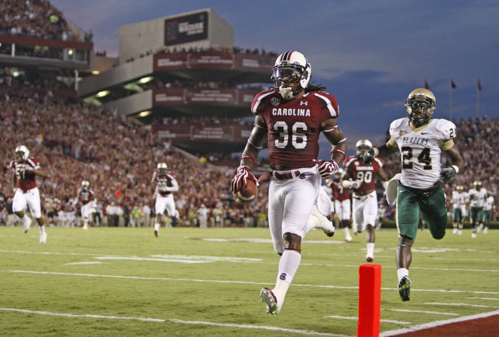 South Carolina safety D.J. Swearinger (36) scores a touchdown after recovering a fumble in the first quarter against Alabama-Birmingham at Williams-Brice Stadium in Columbia, South Carolina, on Saturday, September 15, 2012. (Gerry Melendez/The State/MCT)