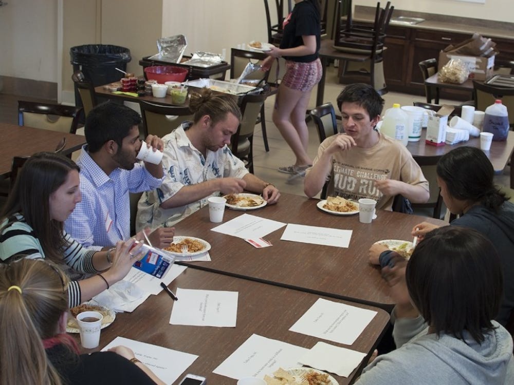 Study abroad returnees met at a roundtable discussion to share traveling their experiences with one another.
