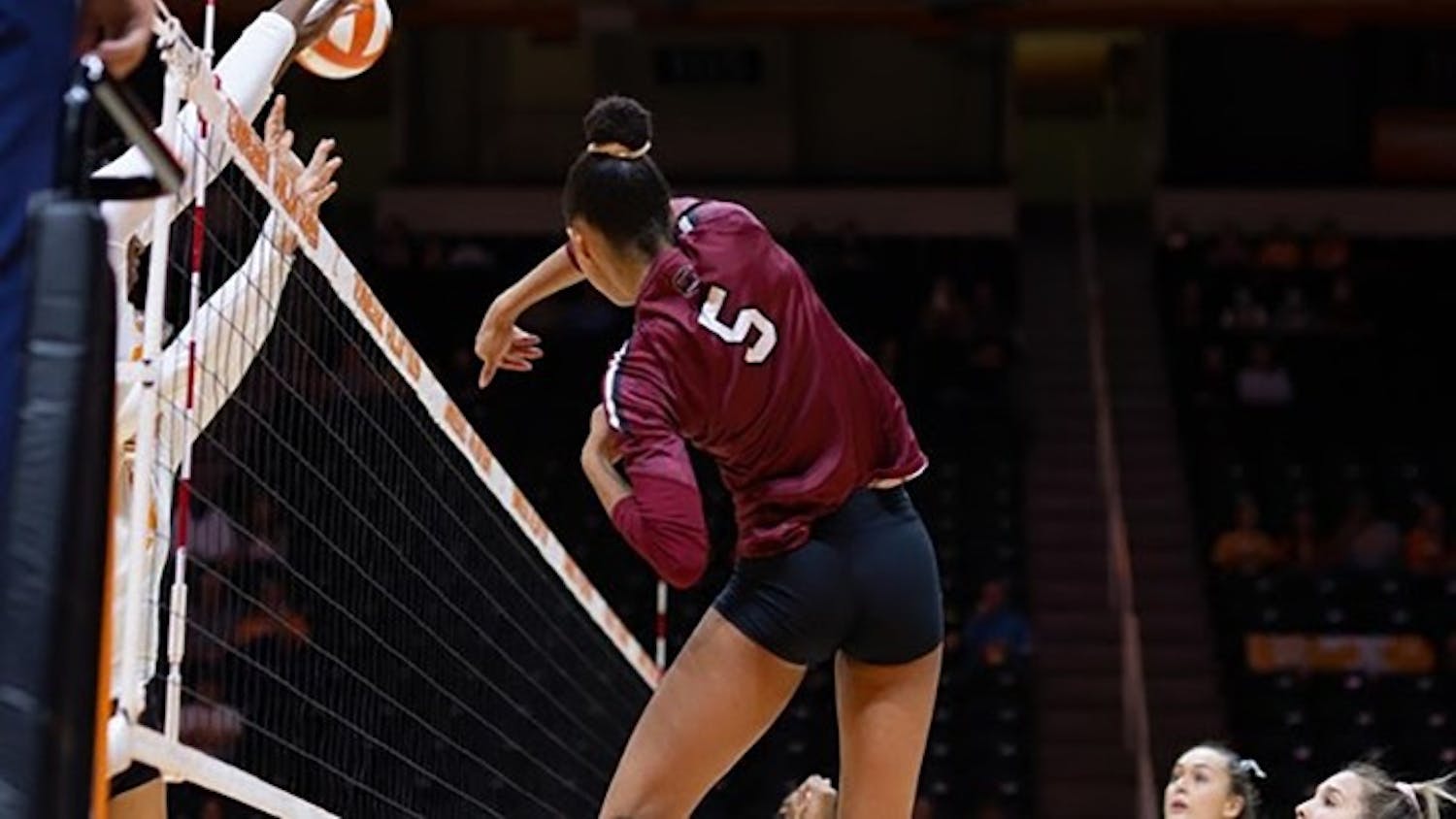 Graduate student outside hitter/left side Kyla Manning jumps from left side to swing at the ball. Within her one season at USC, Manning has 273 kills and six blocks.&nbsp;