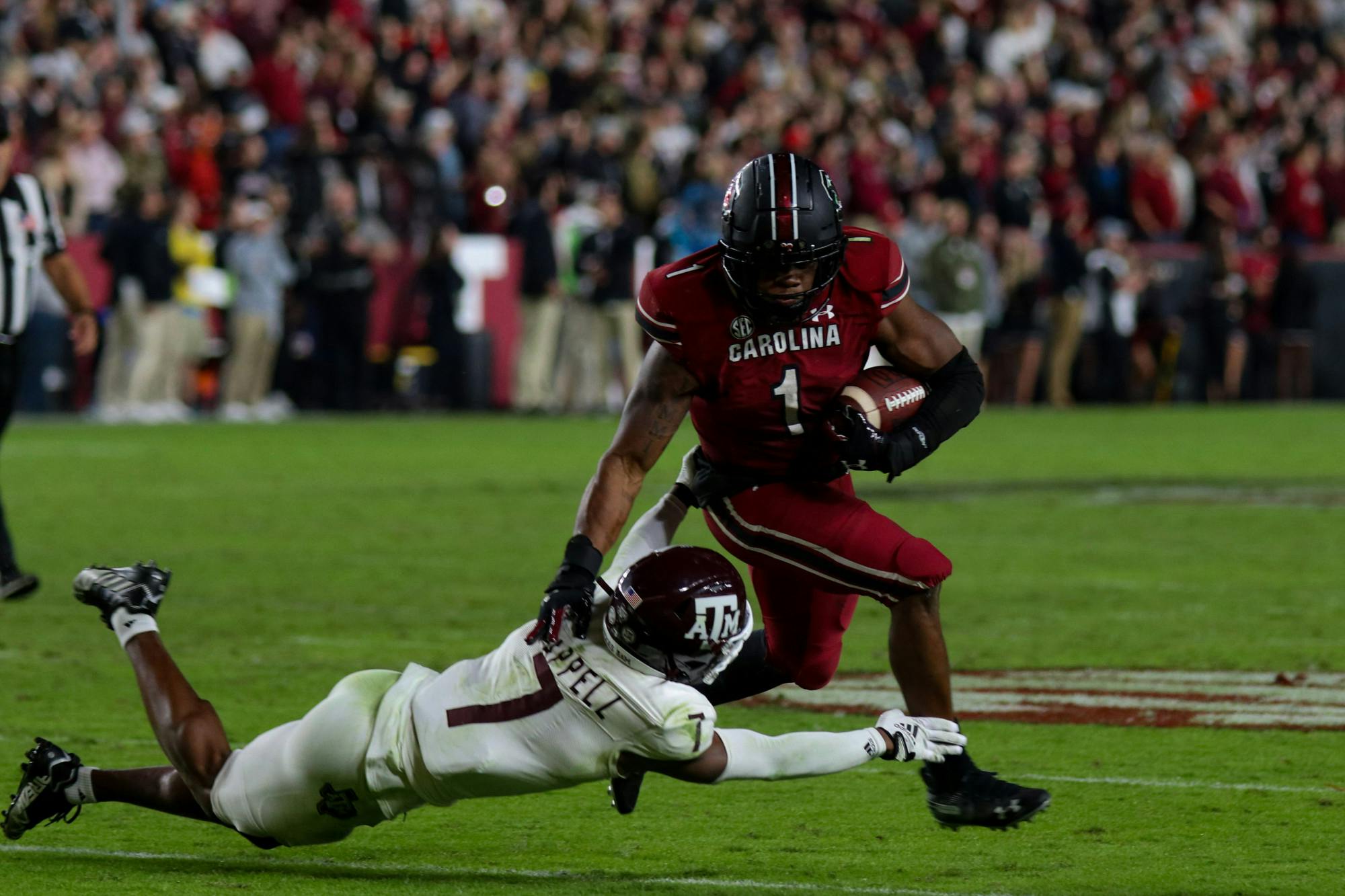 Redshirt sophomore running back MarShawn Lloyd breaks a tackle for big gain during the fourth quarter against the Texas A&amp;M Aggies at Williams-Brice Stadium on Oct. 22, 2022. South Carolina defeated Texas A&amp;M 30-24.