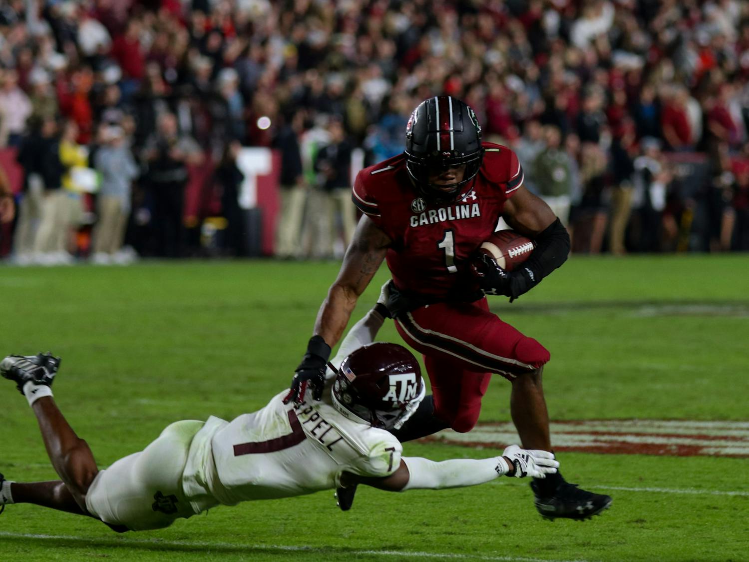 Redshirt sophomore running back MarShawn Lloyd breaks a tackle for big gain during the fourth quarter against the Texas A&amp;M Aggies at Williams-Brice Stadium on Oct. 22, 2022. South Carolina defeated Texas A&amp;M 30-24.