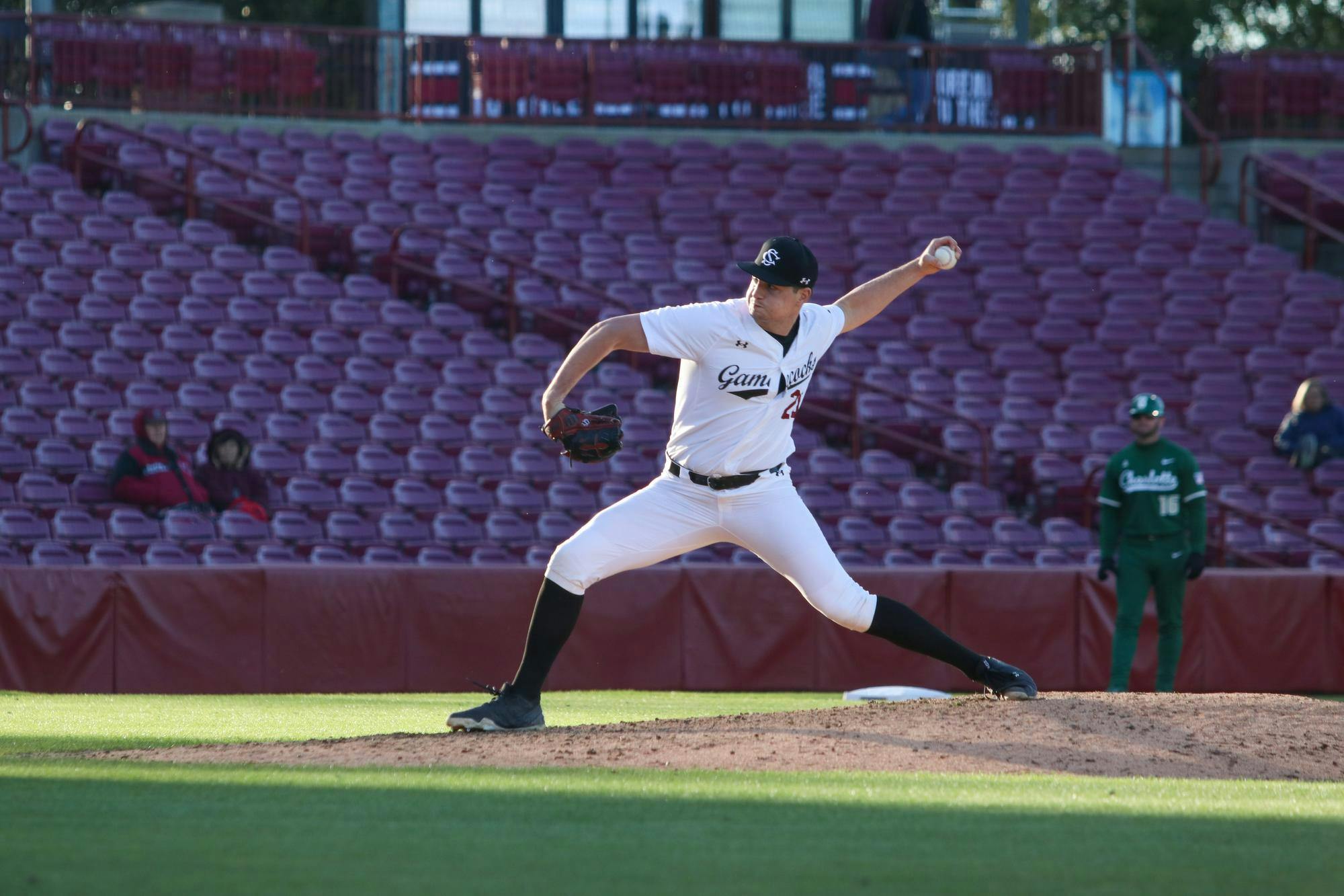 Junior left-handed pitcher Hudson Lee starts to pitch a baseball against Charlotte on March 17, 2026, at Founders Park.