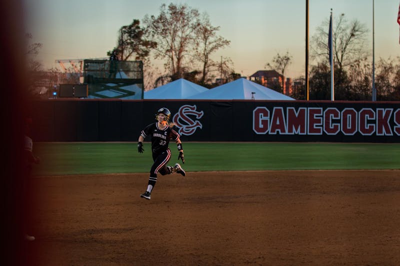 No. 13 South Carolina softball struggles out west, goes 2-3 in Mary Nutter Collegiate Classic