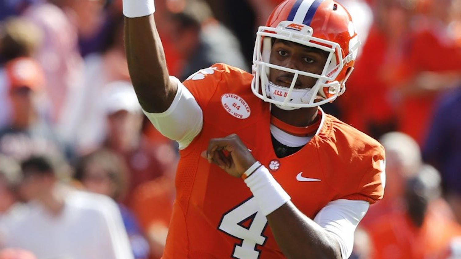 Clemson quarterback Deshaun Watson (4) passes during the first half against North Carolina State at Memorial Stadium in Clemson, S.C., Saturday, Oct. 4, 2014. (Ethan Hyman/Raleigh News & Observer/MCT)
