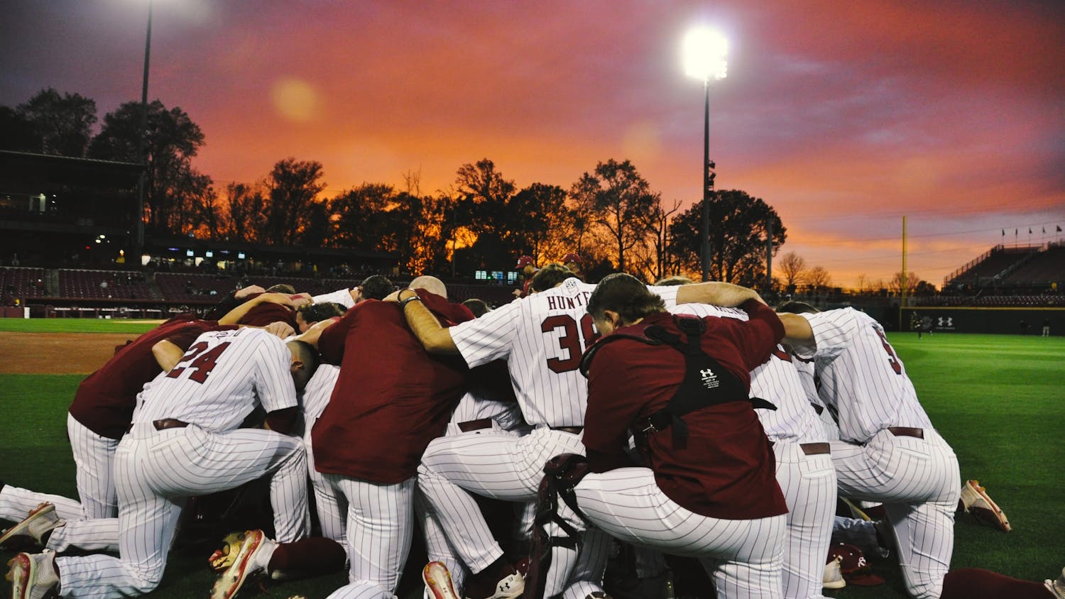 The South Carolina baseball team huddles during a game against Vanderbilt on Thursday, March 24, 2022 in Columbia, SC.