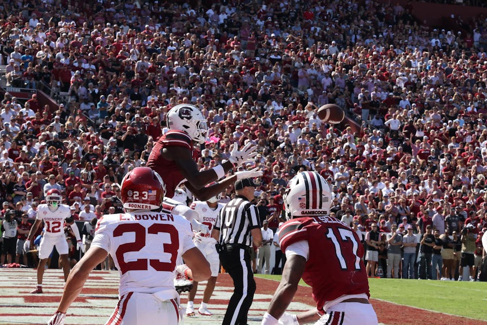 usc-fb-vs-ok-augustalewis-1224