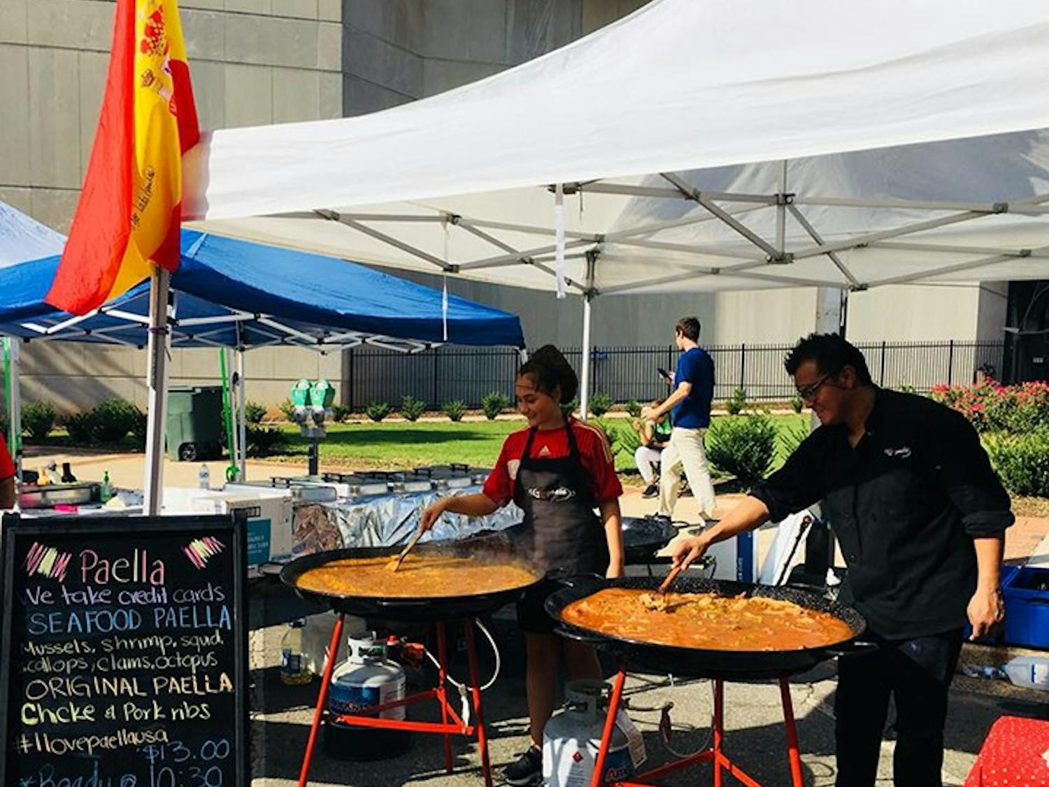I Love Paella USA is a frequent vendor at the Soda City Market on Saturdays.&nbsp;