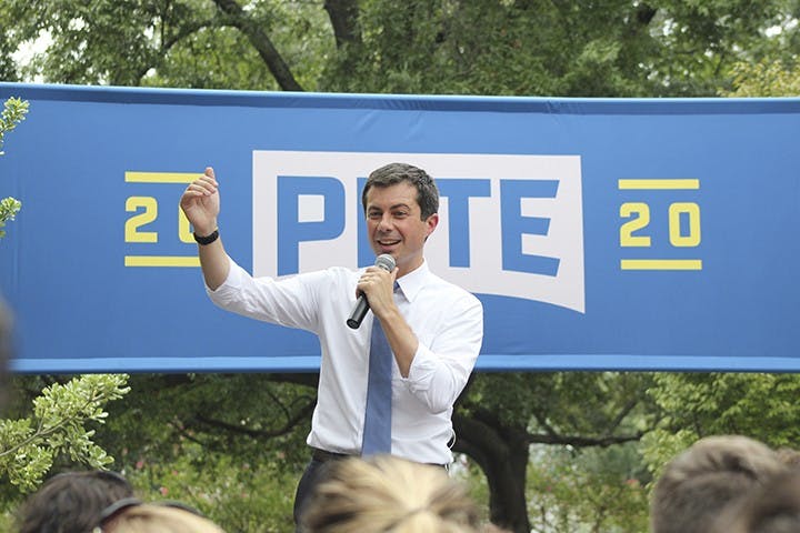 Democratic presidential candidate Pete Buttegieg speaks to students and supporters at Russell House on Tuesday afternoon. 