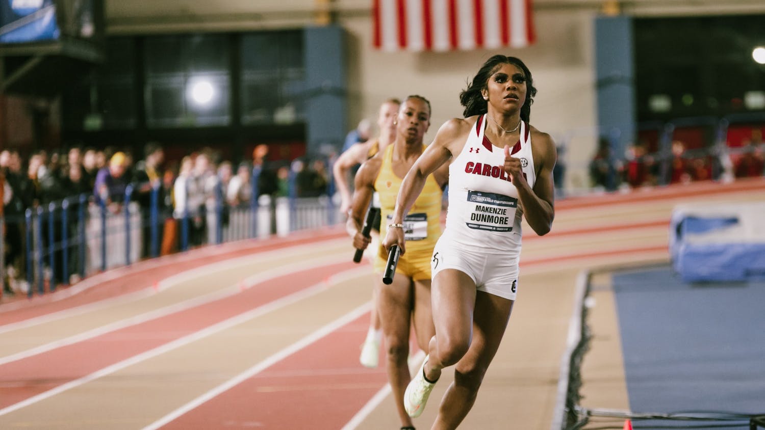 Senior sprinter Makenzie Dunmore races along with USC Track &amp; Field while competing at the 2022 D1 Indoor Nationals at the CrossPlex in Birmingham, A.L., on March 12, 2022.