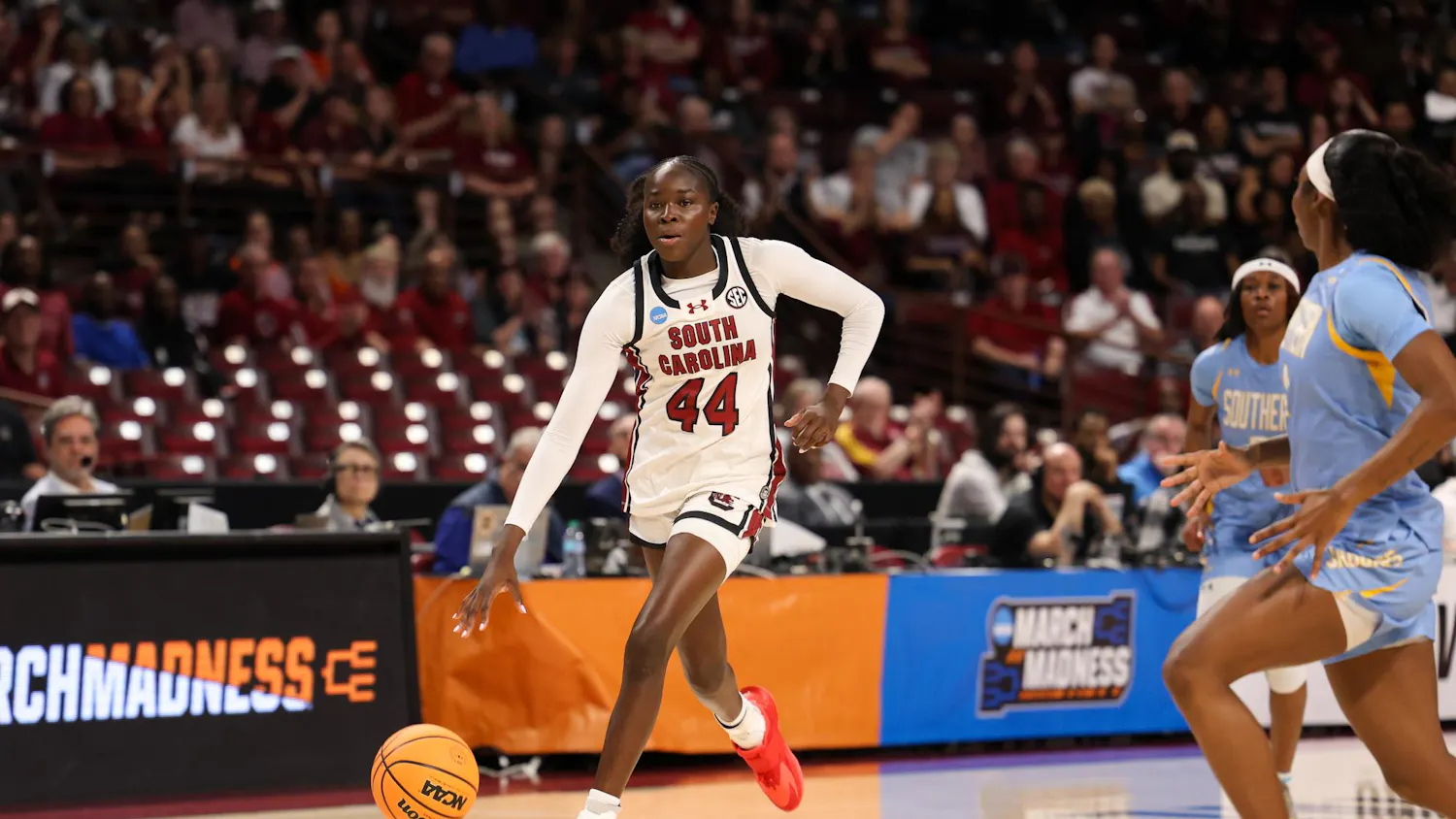 Freshman guard Agot Makeer dribbles the ball down the court during the first-round game of the NCAA Tournament against Southern University on March 21, 2026. Makeer had a career-high 15 points, in addition to 3 steals and 3 rebounds.