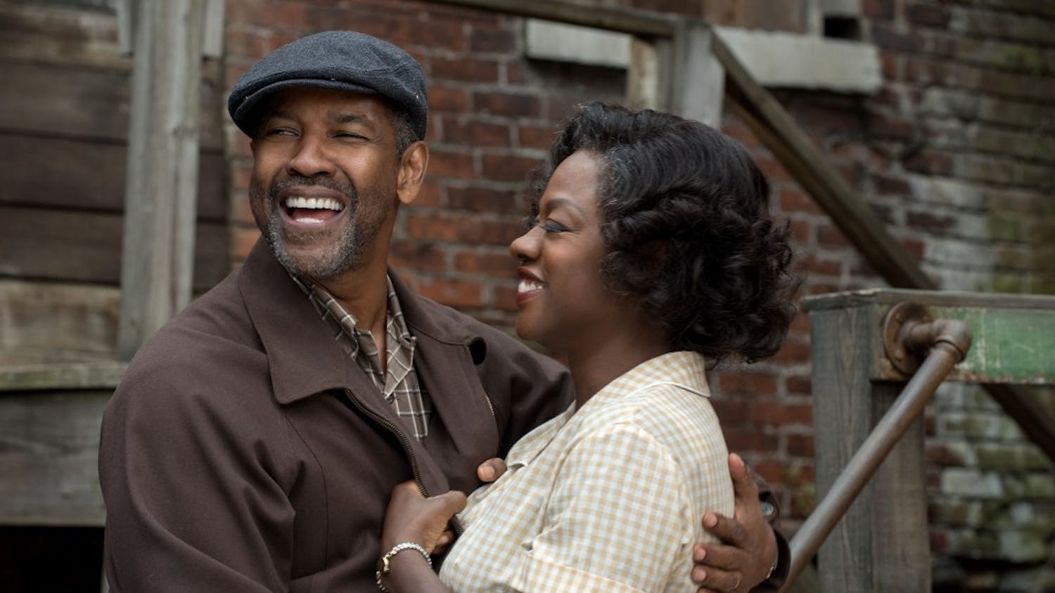 Denzel Washington as Troy Maxson and Viola Davis as Rose Maxson in a scene from the movie "Fences" from Paramount Pictures. (David Lee/Paramount Pictures/TNS
