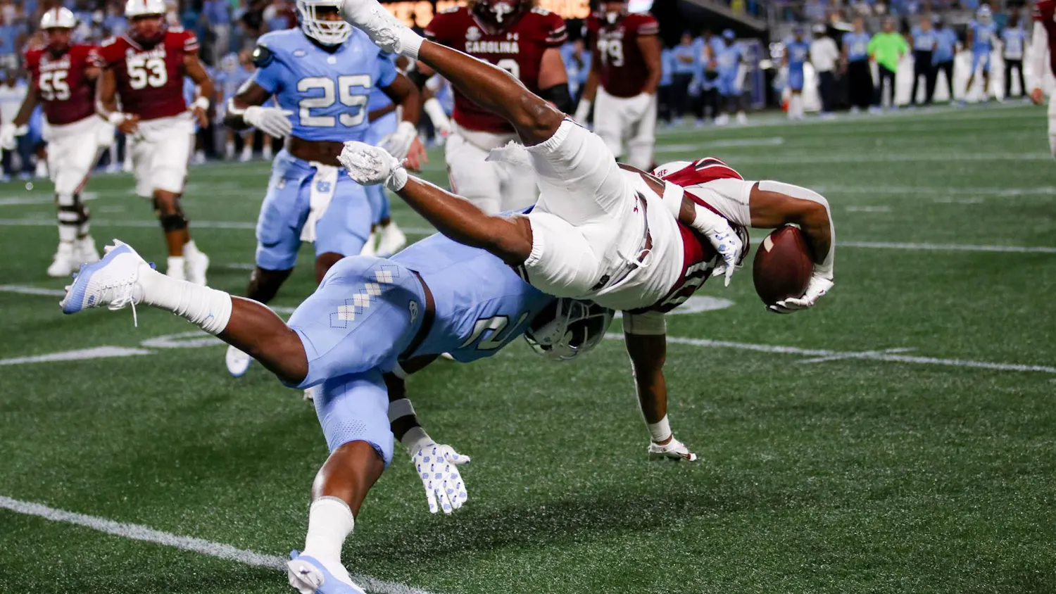The University of North Carolina and the University of South Carolina met at the Bank of America Stadium in Charlotte, North Carolina, for the 2023 season's opening game. The Tar Heels defeated the Gamecocks 31-17 and now lead the series between the two teams 36-20-4. Redshirt senior quarterback Spencer Rattler was 30-39 with 353 yards in the season opener.