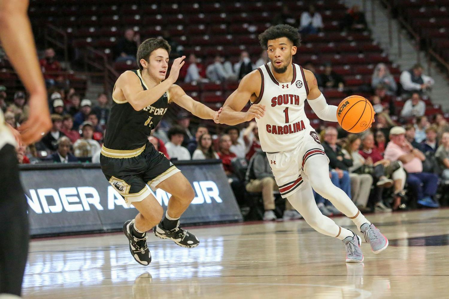 FILE - Junior guard Jacobi Wright drives down the lane during South Carolina’s exhibition game against Wofford at Colonial Life Arena on Nov. 1, 2023. The ɫɫƵs beat the Terriers 60-57.