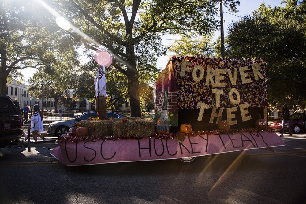 simmons_homecoming_parade_011_web