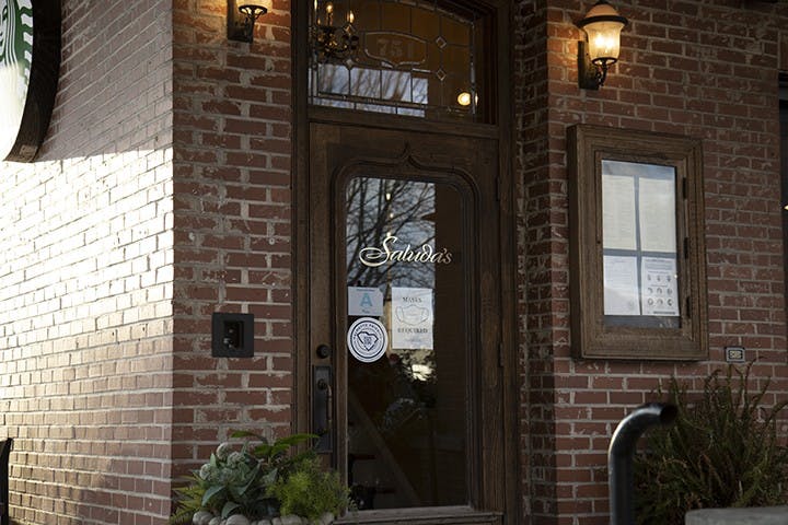 Saluda’s Restaurant, located above Starbucks in Five Points, offers a fine dining atmosphere for both you and your date this Valentine’s Day. Saluda’s is currently offering a romantic three-course menu over Valentine’s Day weekend, Feb. 12-14.