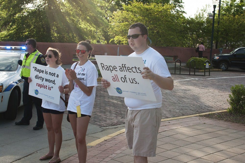 walkamileinhershoes_brianalmond_056