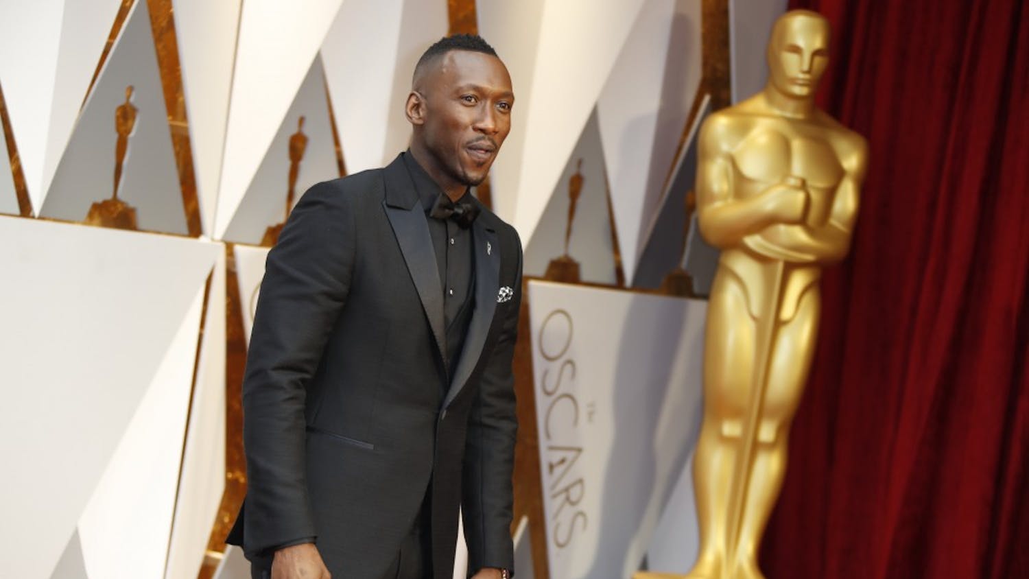 Mahershala Ali arrives at the 89th Academy Awards on Sunday, Feb. 26, 2017, at the Dolby Theatre at Hollywood & Highland Center in Hollywood. (Jay L. Clendenin/Los Angeles Times/TNS)