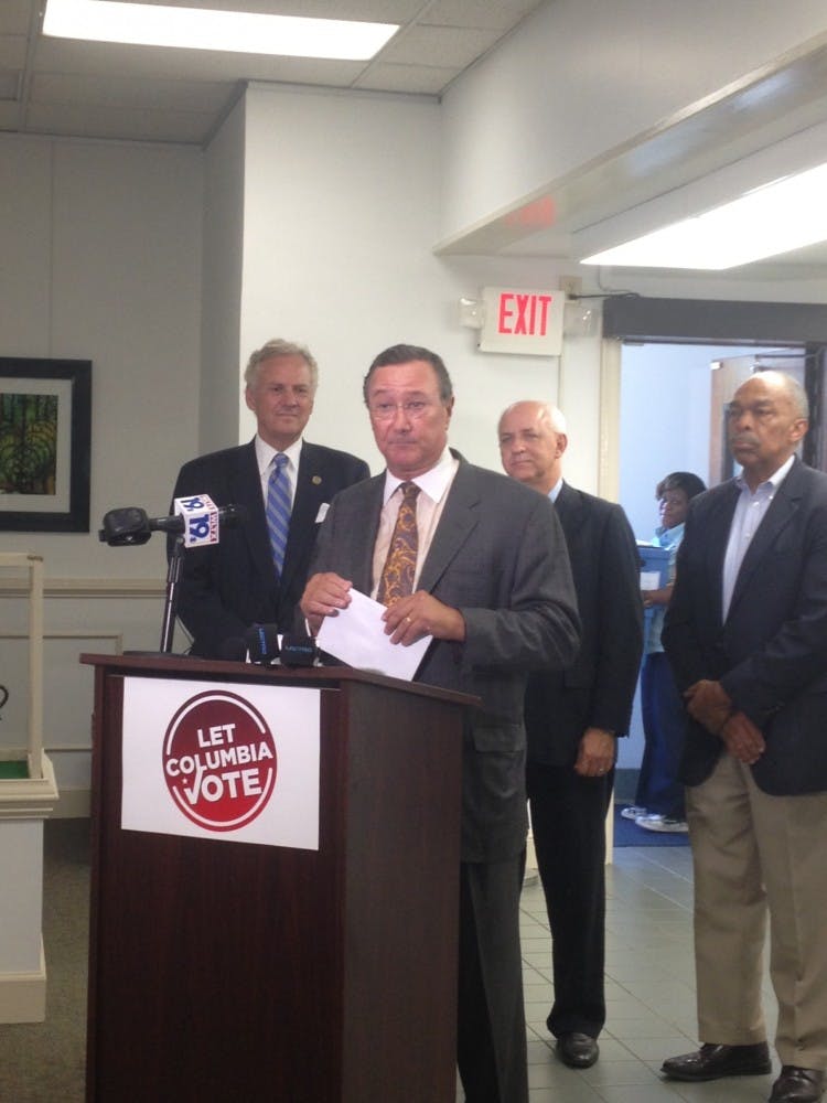 	Let Columbia Vote announced more than 12,500 signatures gathered in favor of a strong-mayor referendum.