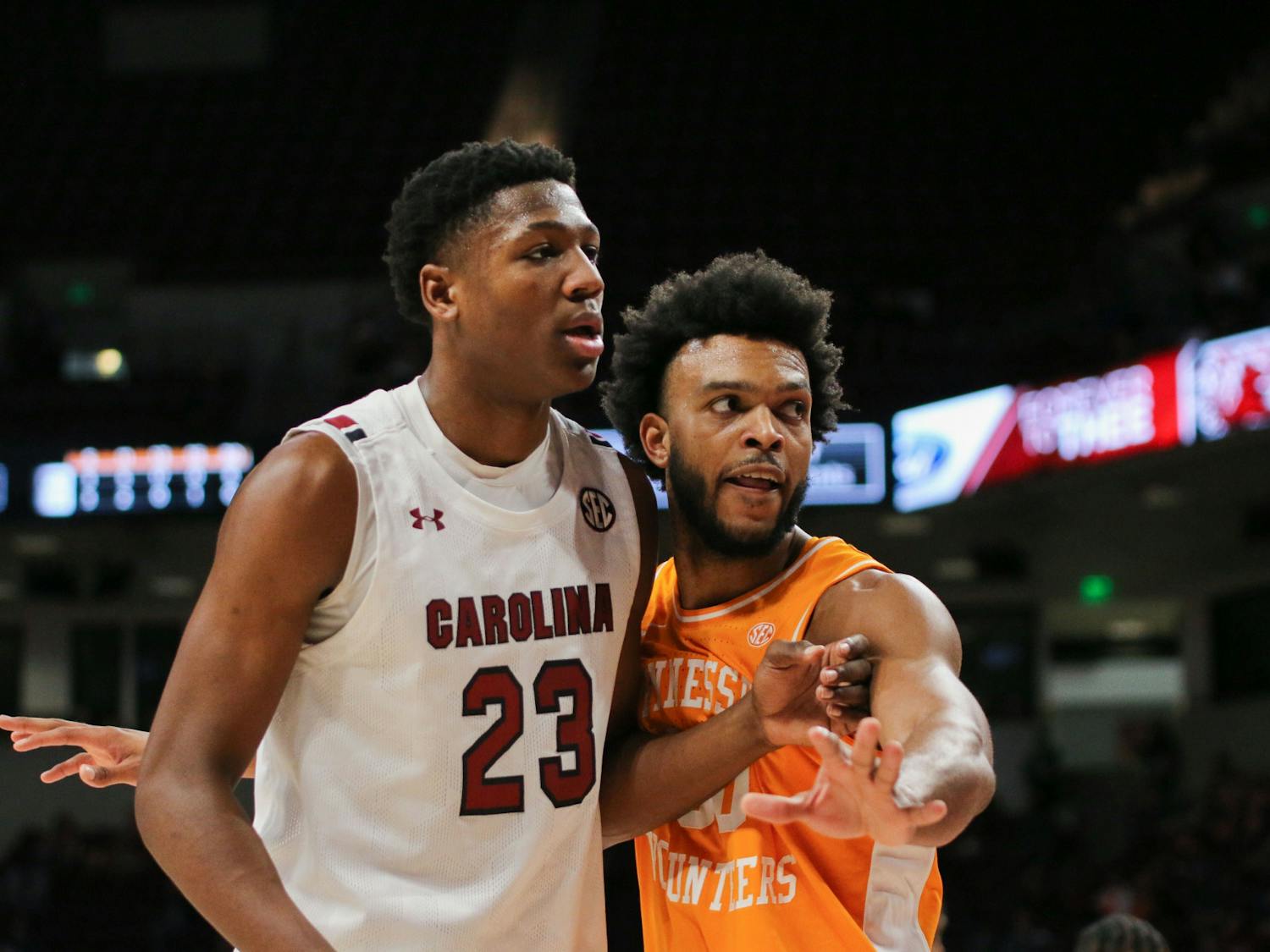Freshman forward GG Jackson boxes out his opponent on Jan. 7, 2023. The Gamecocks lost to the Volunteers 85-42.