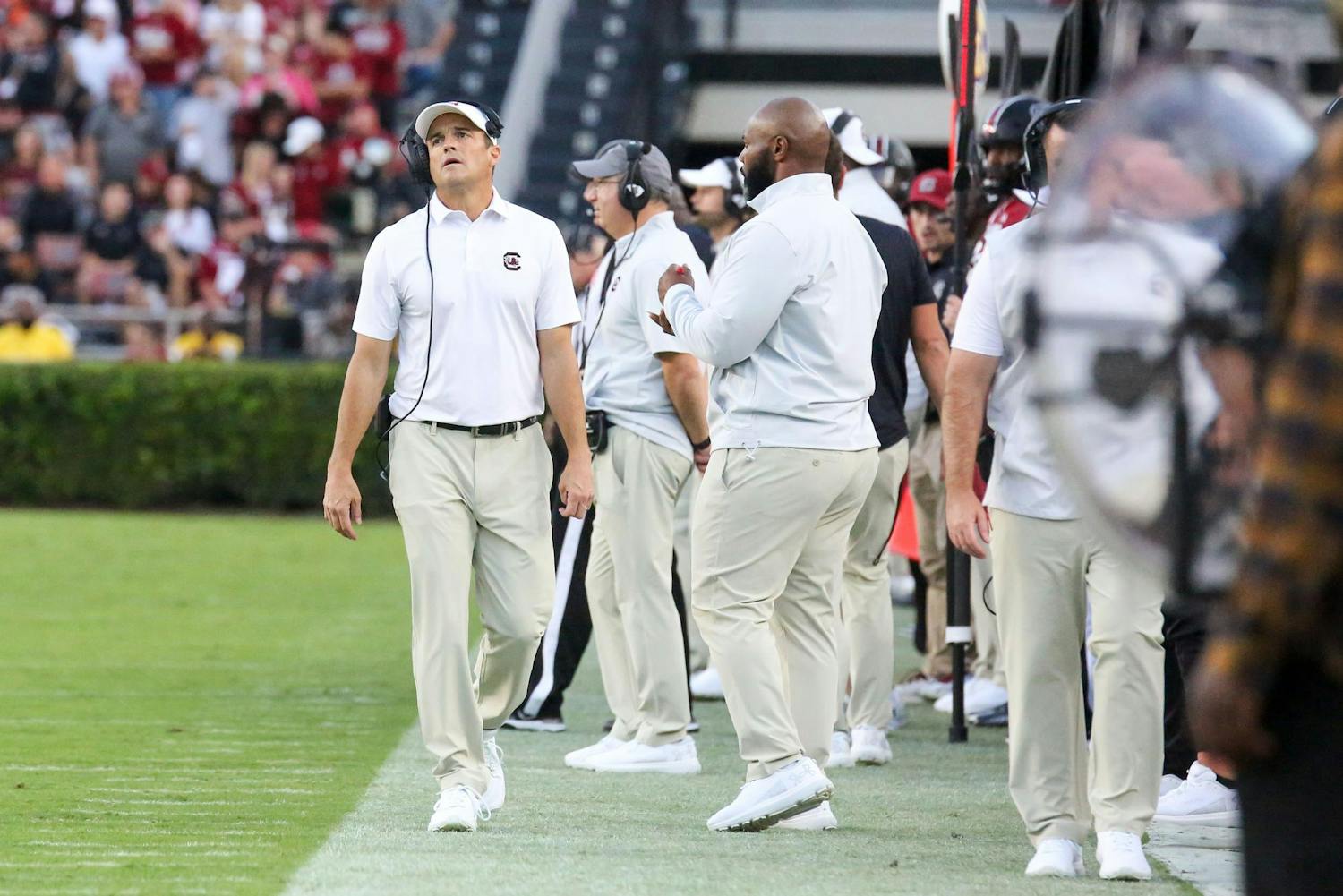 Head coach Shane Beamer looks toward the scoreboard as he walks the sideline during South Carolina's game against Flordia on Oct. 14, 2023, at Williams-Brice Stadium. The ɫɫƵs lost to the Gators 41-39.