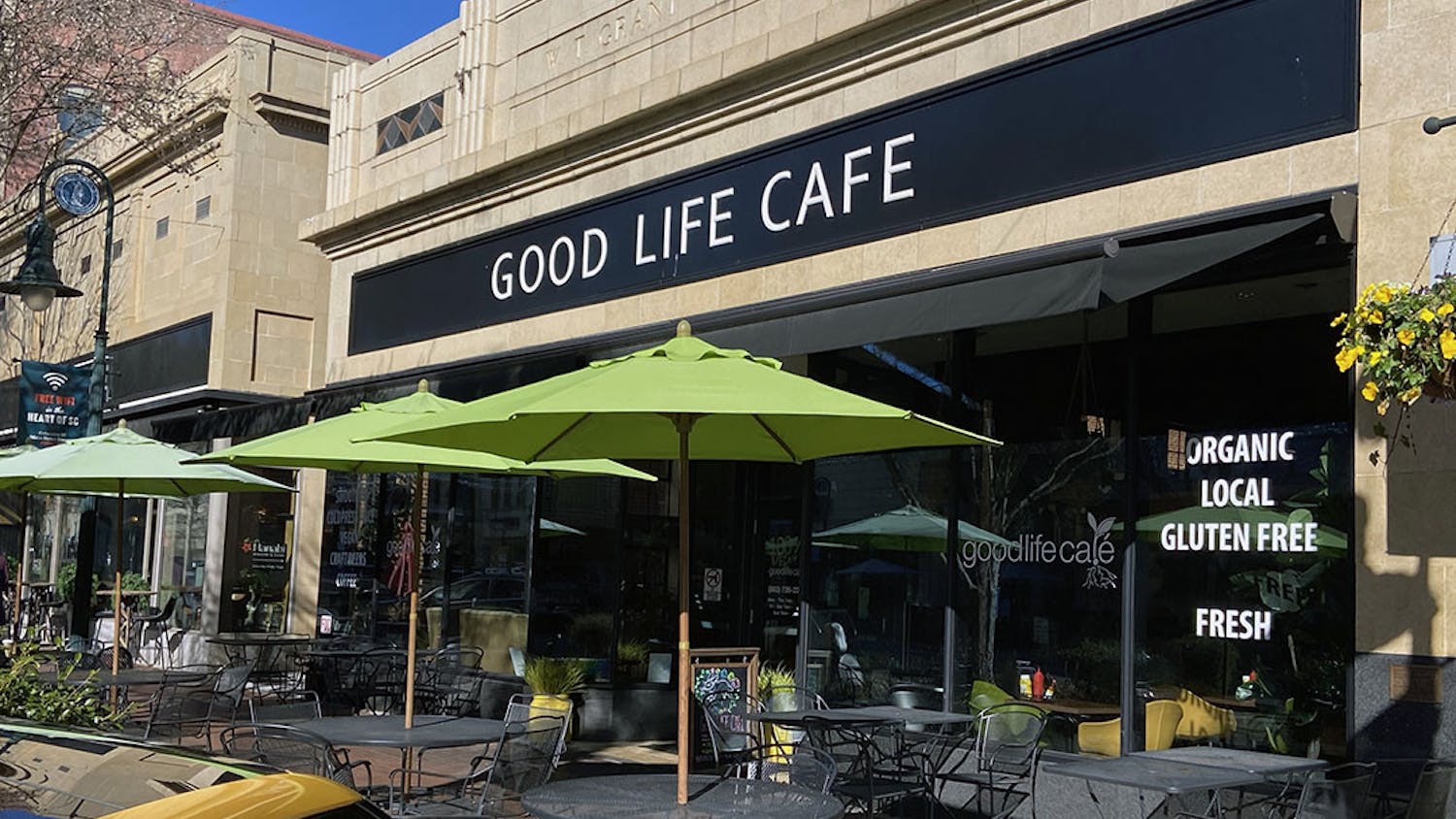 Good Life Cafe, located on Main Street, is a great healthy food option. It serves vegan-friendly dishes along with in-house coffee and cocktails.&nbsp;