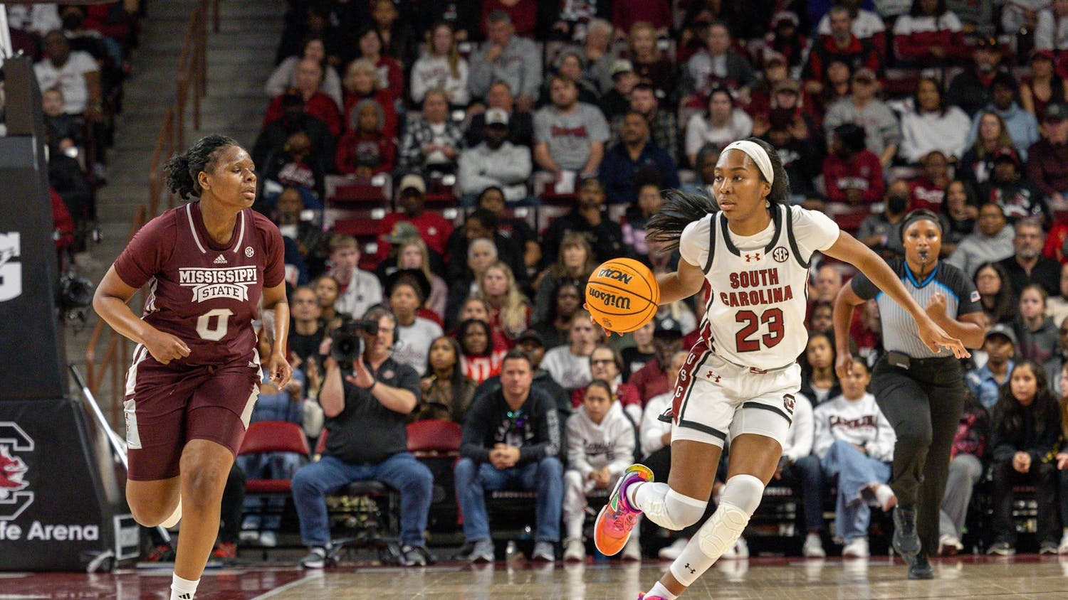 The Gamecocks women's basketball team locked in a win over the Mississippi State Bulldogs Sunday afternoon, holding onto its undefeated record. The team kept the lead in all four periods, ending the Jan. 7 match with a score of 89-66. Bree Hall scored 15 points, helping to close an uncomfortably close margin in the third quarter with assistance during the rest of the game from Kamilla Cardoso, who scored 13 points. Up next, the Gamecocks are scheduled to face Missouri Thursday on the road.