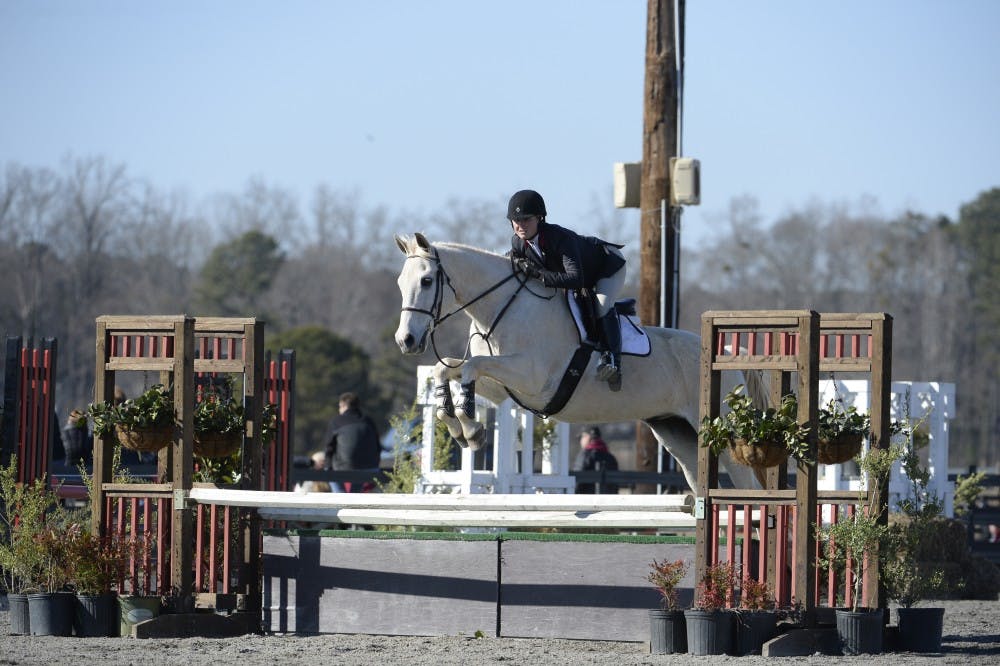 PHOTOS BY (c) ALLEN SHARPE and JENNY DILWORTH 2015