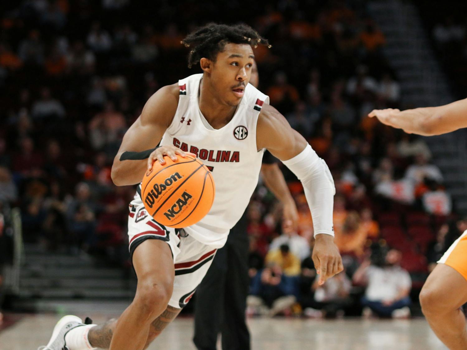 Sophomore guard Meechie Johnson drives towards the basket on Jan. 7, 2023. The Gamecocks lost to the Volunteers 85-42.