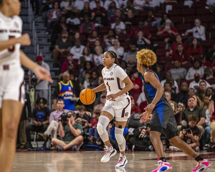 Senior guard Zia Cooke looks for a teammate to pass the ball to during the match against Florida at Colonial Life Arena on Feb. 16, 2023. The Gamecocks beat the Gators 87-56. 
