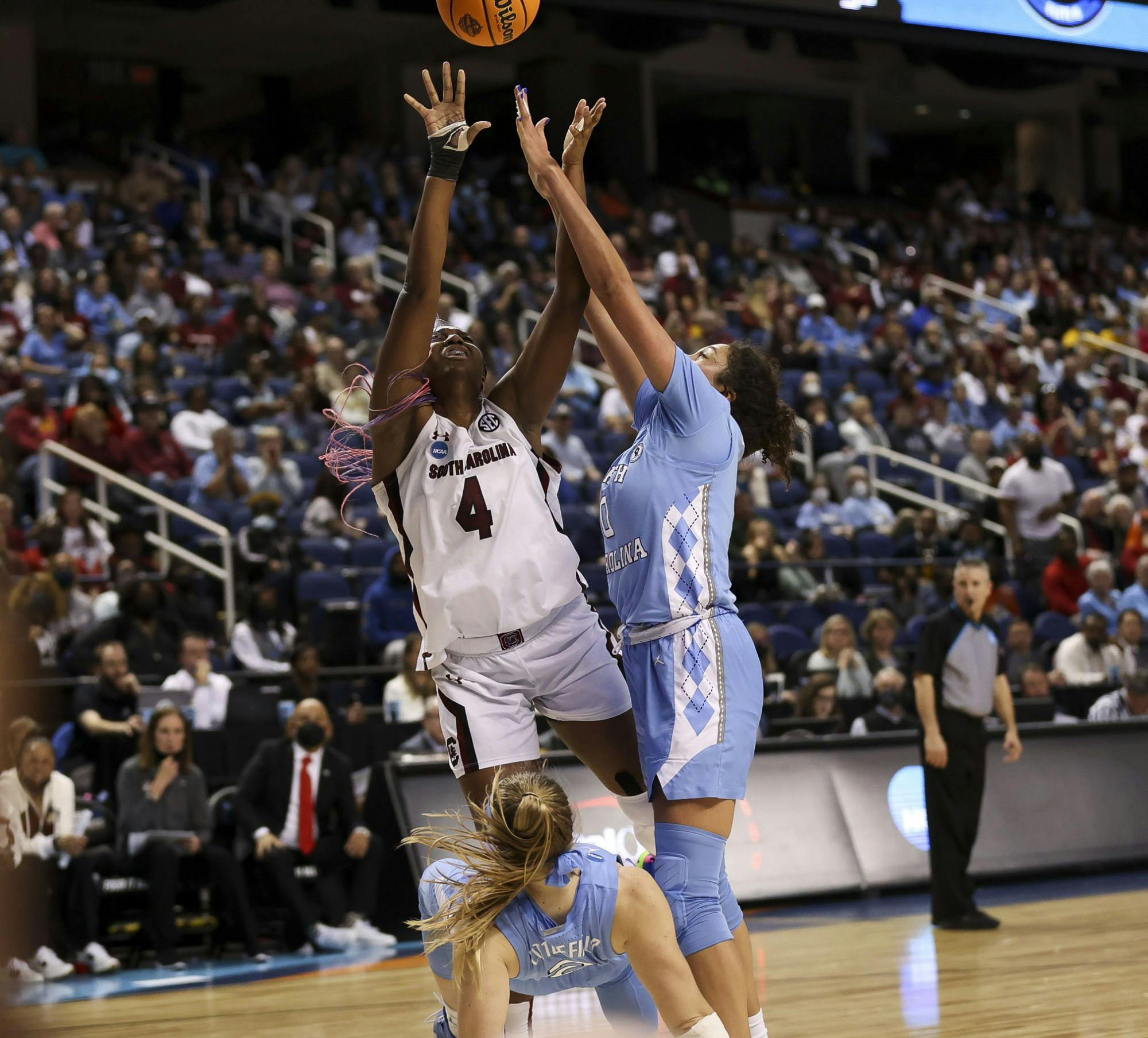 Junior forward Aliyah Boston shoots a layup during the fourth quarter of South Carolina's 69-61 victory over North Carolina in the Sweet Sixteen on March 25, 2022.