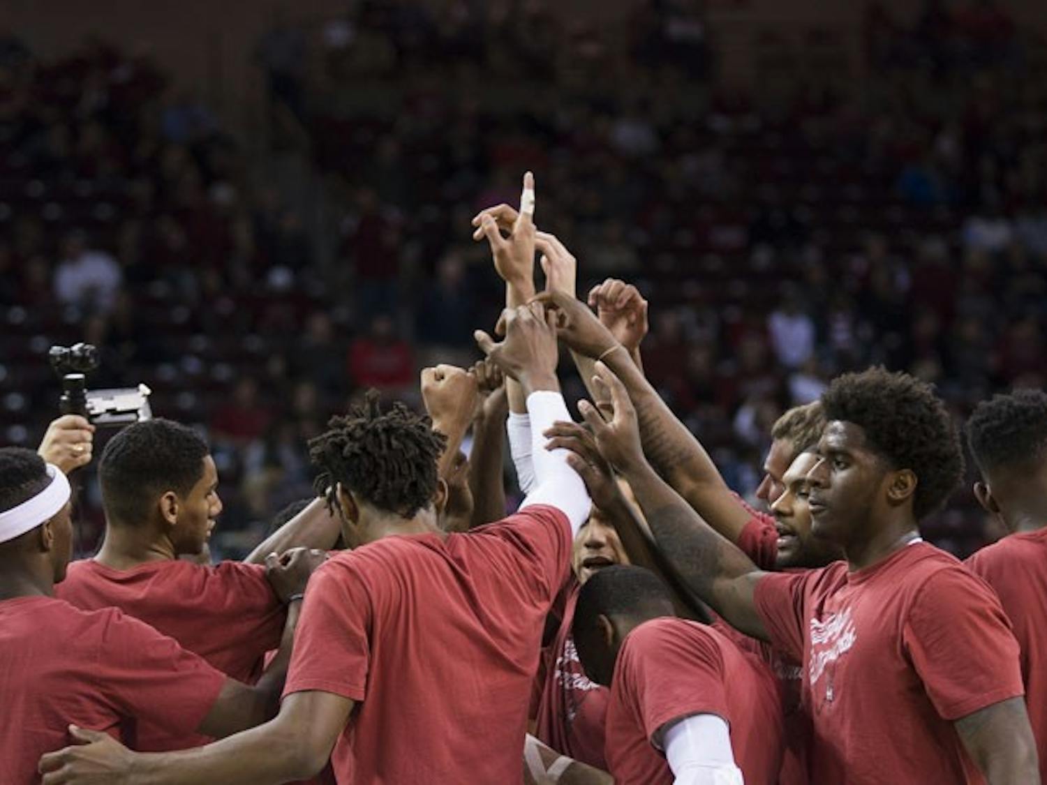 Men's basketball remains on top, beating University of Alabama 78-64