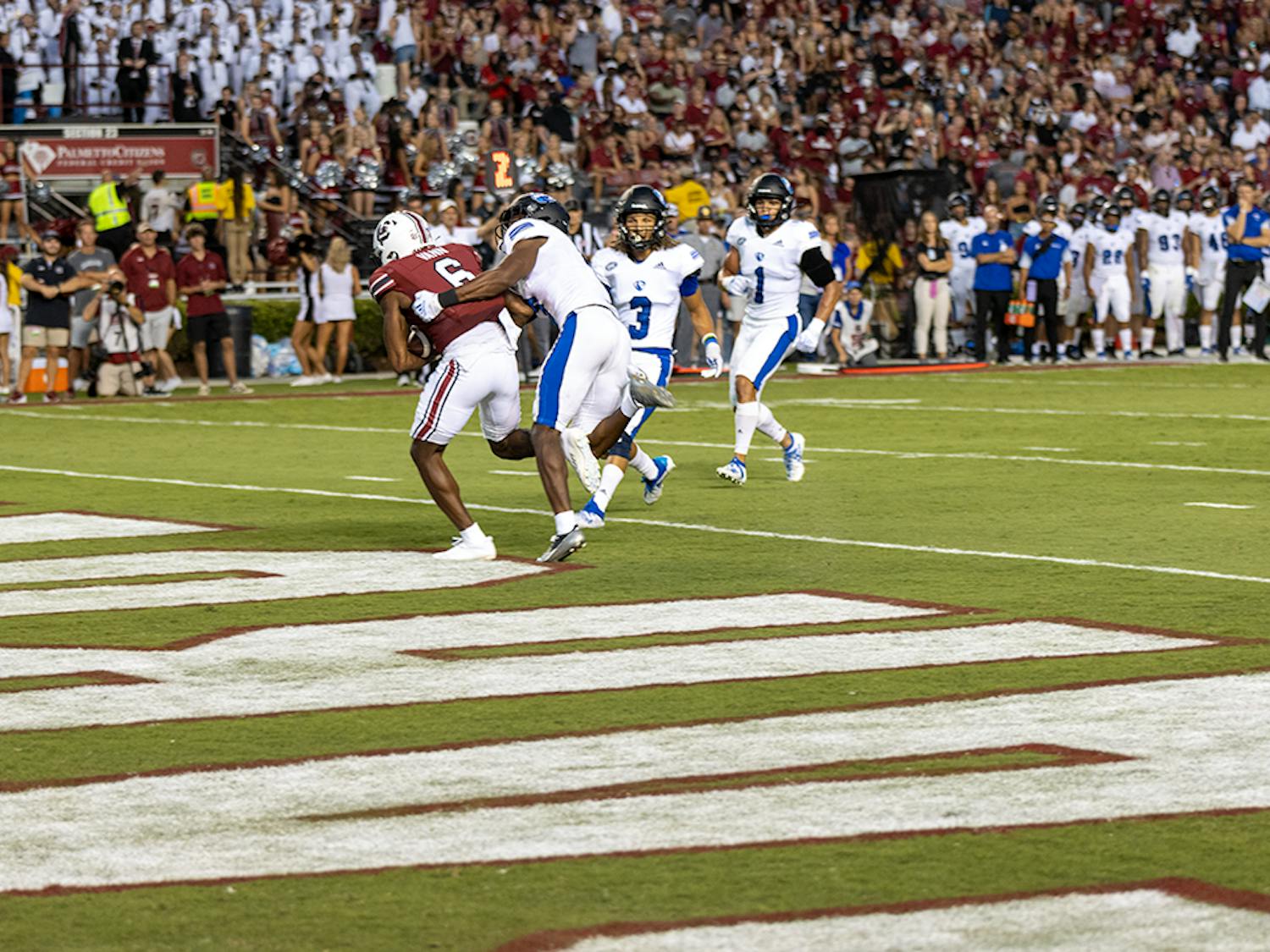 Senior wide receiver Josh Vann steps into the end zone with a 12-yard pass from graduate student quarterback Zeb Noland. This touchdown brought the Gamecocks to 22 points at the top of the second quarter.