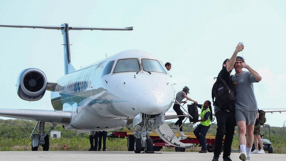 Those who arrive at Fyre expect the best in a scene from the Netflix documentary &quot;Fyre: The Greatest Party That Never Happened.&quot; (Netflix)