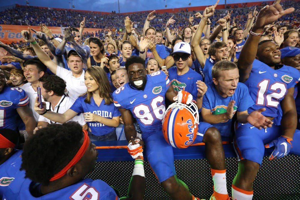 Florida players celebrate after a come-from-behind 28-27 win against Tennessee at Ben Hill Griffin Stadium in Gainesville, Fla., on Saturday, Sept. 26, 2015. (Joe Burbank/Orlando Sentinel/TNS)