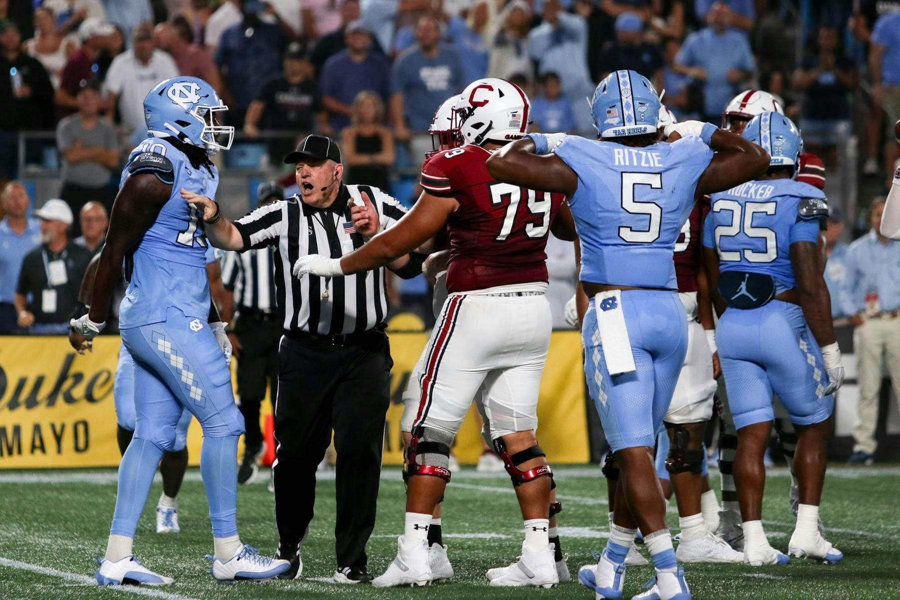 Analysis: Injuries Hit South Carolina Hard In Season Opening Loss To ...