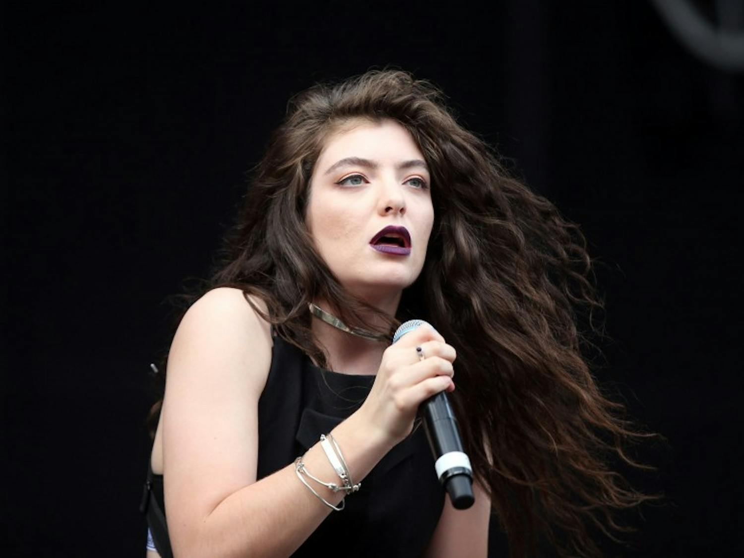 Lorde performs Friday, Aug. 1, 2014, at Lollapalooza in Chicago's Grant Park. (Brian Cassella/Chicago Tribune/MCT)