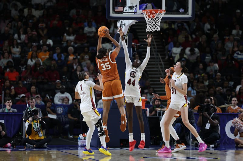 Analysis: Texas dominates 78-61 over South Carolina in SEC Championship