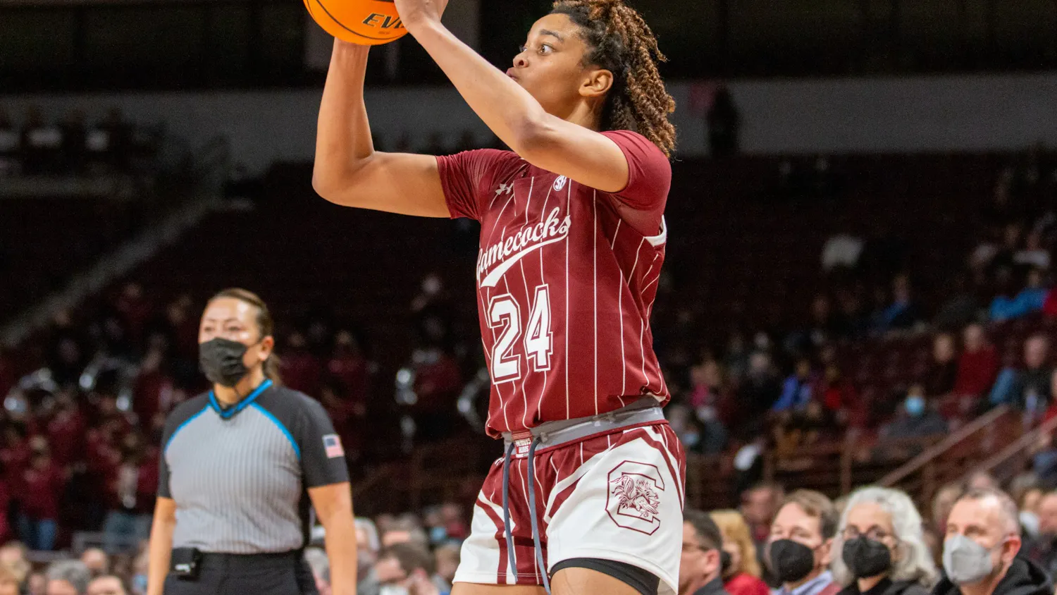 FILE—Graduate guard Lele Grissett passes the ball to a teammate during a game against Vanderbilt on Jan. 24, 2022, at Colonial Life Arena. The Gamecocks beat the Commodores, 85-30.