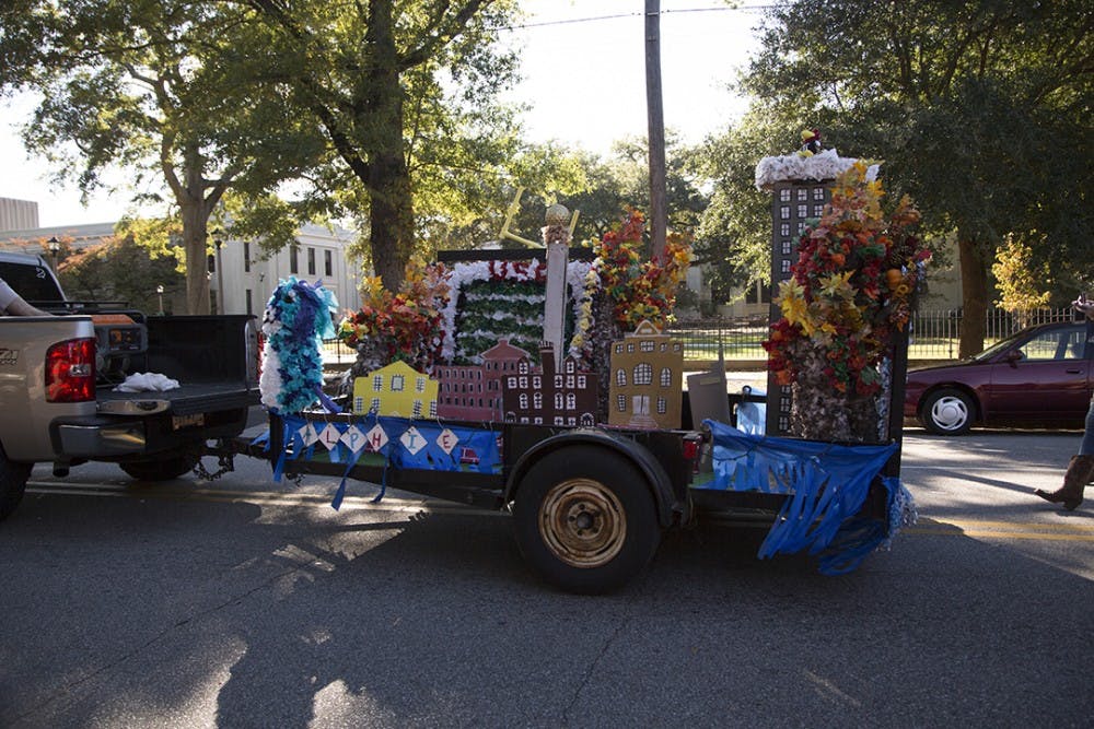 simmons_homecoming_parade_013_web